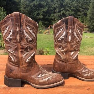 Ariat Women's Round Up Bliss Sassy Brown with Glitter Inlay Square Toe Size 8 B